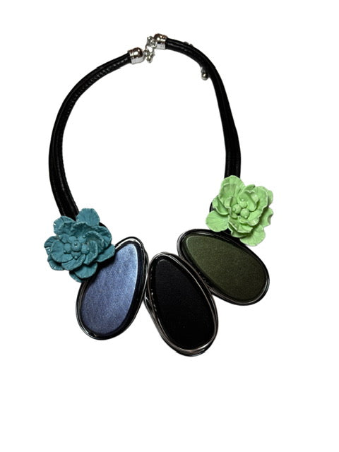 Sheila Gray Couture Floral Jeweled Necklace