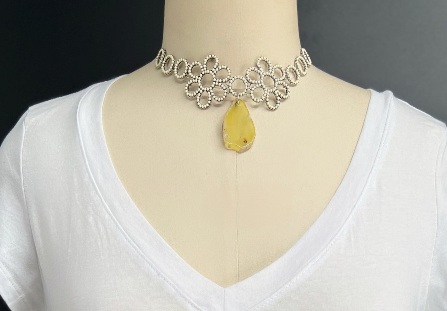 Ivory pearl flower Charm Necklace