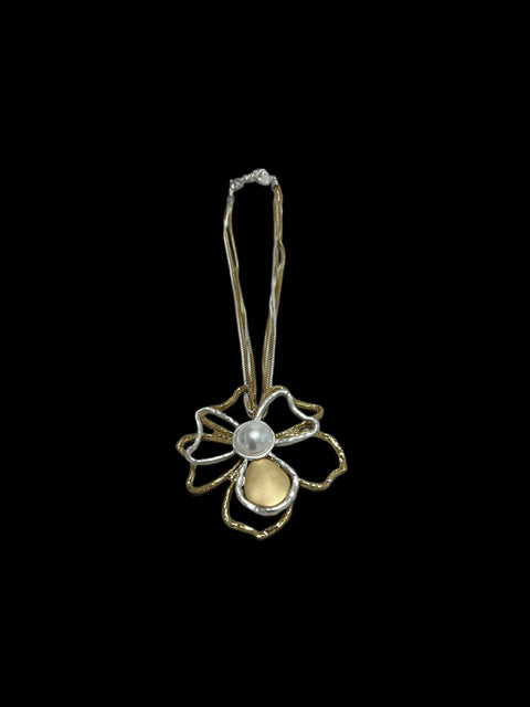 Silver and Gold Flower Power Necklace